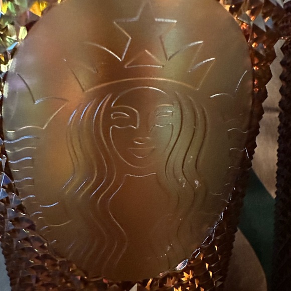 Starbucks 50th limited edition honeycomb 24oz & 16oz cold cup